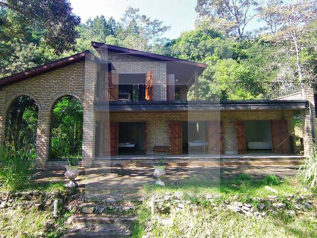 #149 - Sítio para Venda em Juquitiba - SP