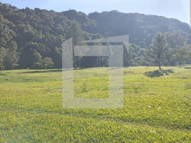 Sítio para Venda em Juquitiba - 3